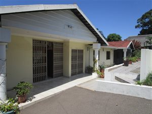 3 Bed House in Woodside