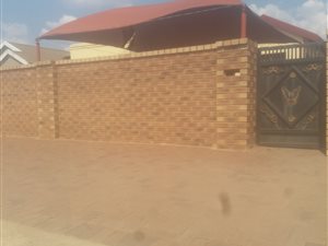 2 Bed House in Kwa Thema