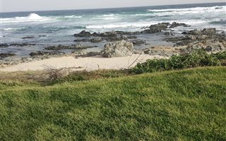 1500 m² Land available in Seaview