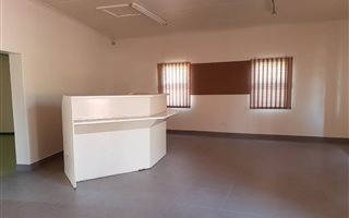 100 m² Office Space in Del Judor