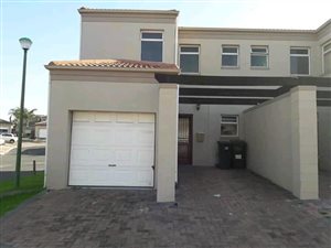 3 Bed Townhouse in Kleinbron Park