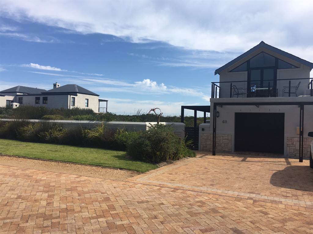 920 m² Land for sale in Atlantic Beach Golf Estate T1056719 Private