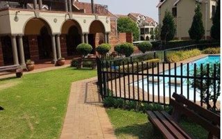 3 Bedroom Townhouse in Bryanston
