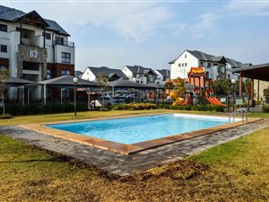 3 Bed Apartment in Greenstone Crest
