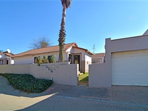 2 Bed Cluster in Bromhof