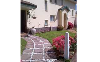 2 Bedroom Townhouse in Kloof