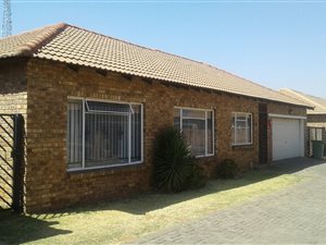 3 Bed Cluster in Mayberry Park