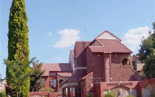 3 Bedroom Apartment in Morningside
