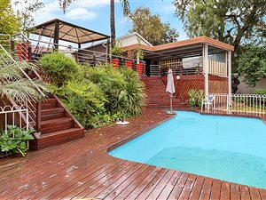 4 Bed House in Atholhurst