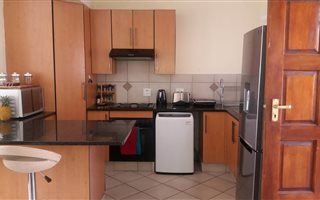 2 Bedroom Apartment in Theresa Park