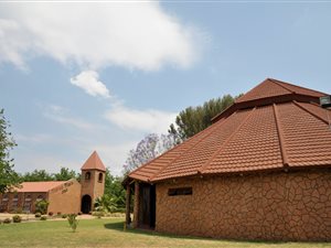 600 m² Commercial space in Akasia
