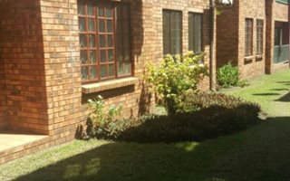 1 Bedroom Apartment in Arboretum