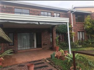 3 Bed Townhouse in Rouken Glen