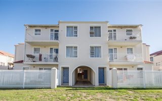 2 Bedroom Apartment in Whispering Pines