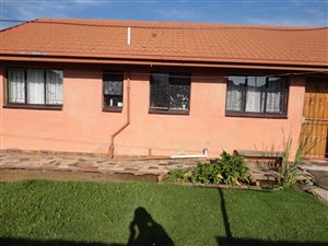 2 Bed House in Sebokeng Zone 17