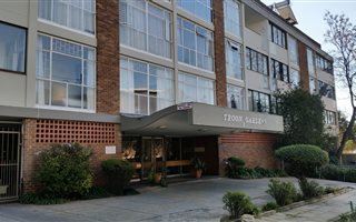 1 Bedroom Apartment in Illovo