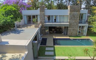 5 Bedroom House in Waterkloof Ridge