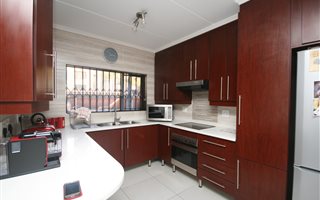 2 Bedroom Apartment in Fishers Hill