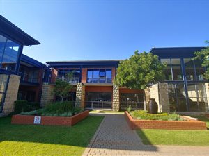 176 m² Commercial space in Little Falls
