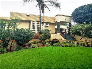 5 Bed House in Laudium
