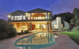4 Bedroom House in River Club