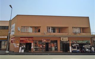 700 m² Commercial space in Orange Grove