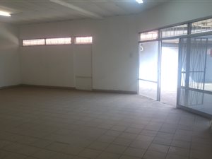 80 m² Retail Space in Park Hill
