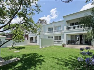 2 Bed Townhouse in Senderwood