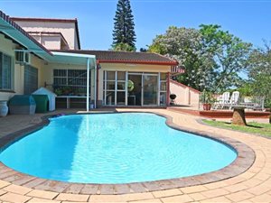 4 Bed House in Berea West
