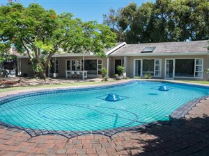 4 Bedroom House in Blue Bend
