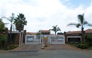 2 Bedroom Townhouse in Brentwood