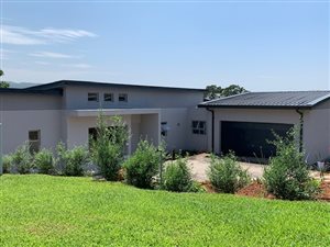 4 Bed House in Montrose