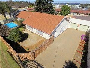 4 Bed House in Morganridge