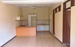 2 Bedroom Garden Cottage in Mill Park