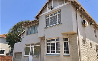 90 m² Commercial space in Durban North