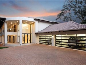 5 Bed House in Atholl