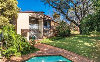 5 Bedroom House in Blairgowrie