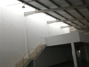 420 m² Commercial space in Glen Hills