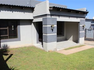 2 Bed House in Riverlea