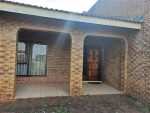 3 Bed House in Ngwelezana