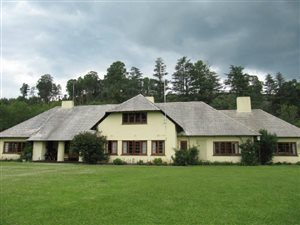 910 ha Farm in Underberg