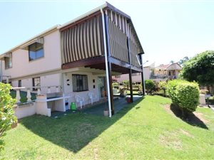 3 Bed Townhouse in Hibberdene