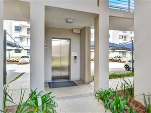 2 Bed Apartment in Broadacres