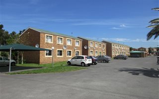 2 Bedroom Apartment in Bellville Central