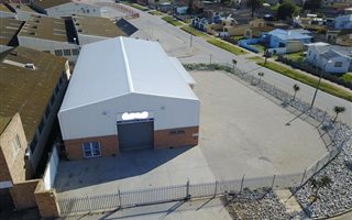450 m² Commercial space in Neave Industrial