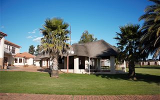 36 ha Farm in Hartzenbergfontein