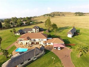 36 ha Farm in Hartzenbergfontein