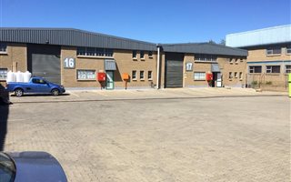 261 m² Industrial space in Primrose
