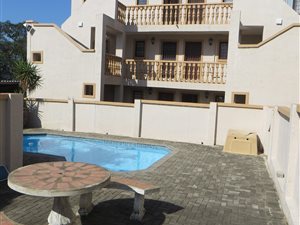 2 Bed Apartment in Uvongo