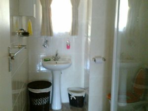 2 Bed House in Mtwalume
